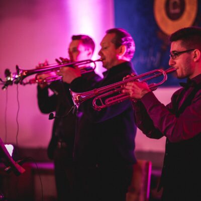 Swinging Christmas - Weihnachtliches Benefizkonzert des Hinterland Jazz Orchestras zugunsten der Interessengemeinschaft epidermolysis Bullosa e. V. DEBRA Deutschland